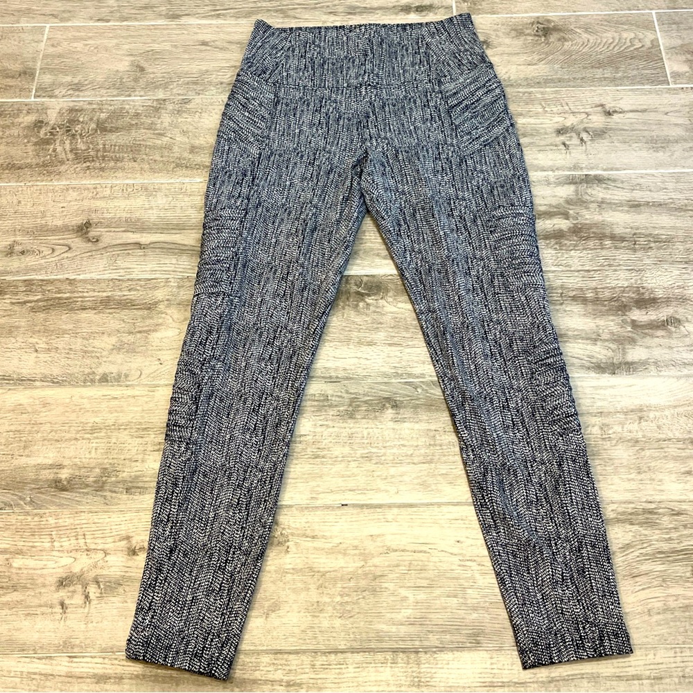 Athleta Women’s Delancey Textured Moto Tight Leggings Zipper Ankle 882716 Sz S